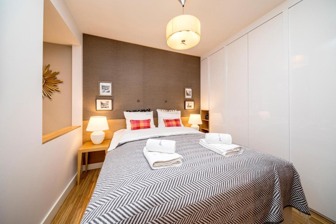 Golden Apartment With Air Condition By Your Freedom Varsovie Extérieur photo