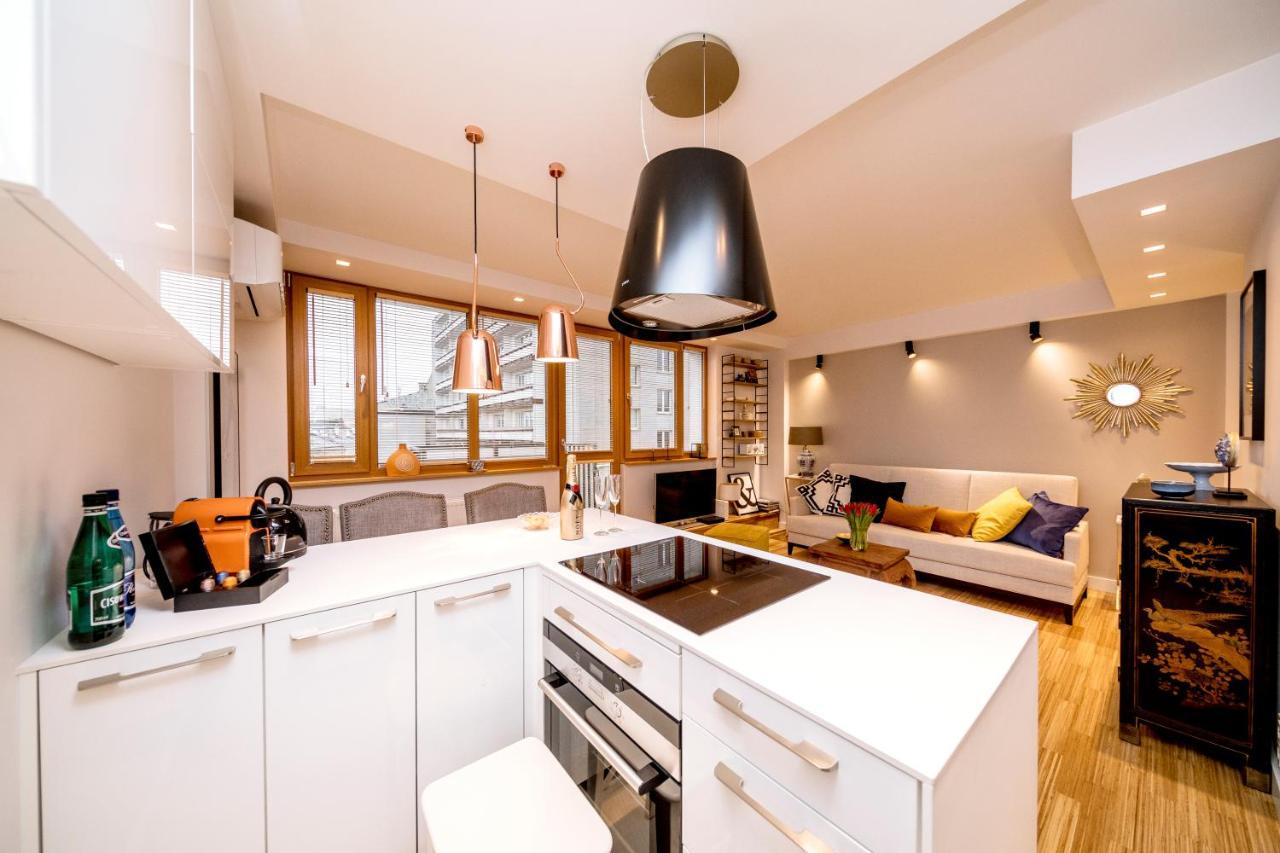 Golden Apartment With Air Condition By Your Freedom Varsovie Extérieur photo