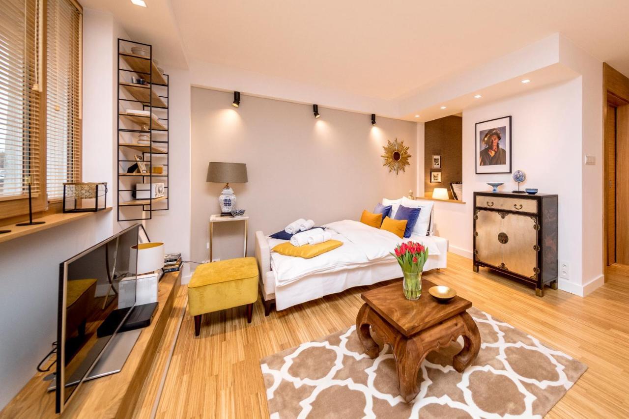 Golden Apartment With Air Condition By Your Freedom Varsovie Extérieur photo